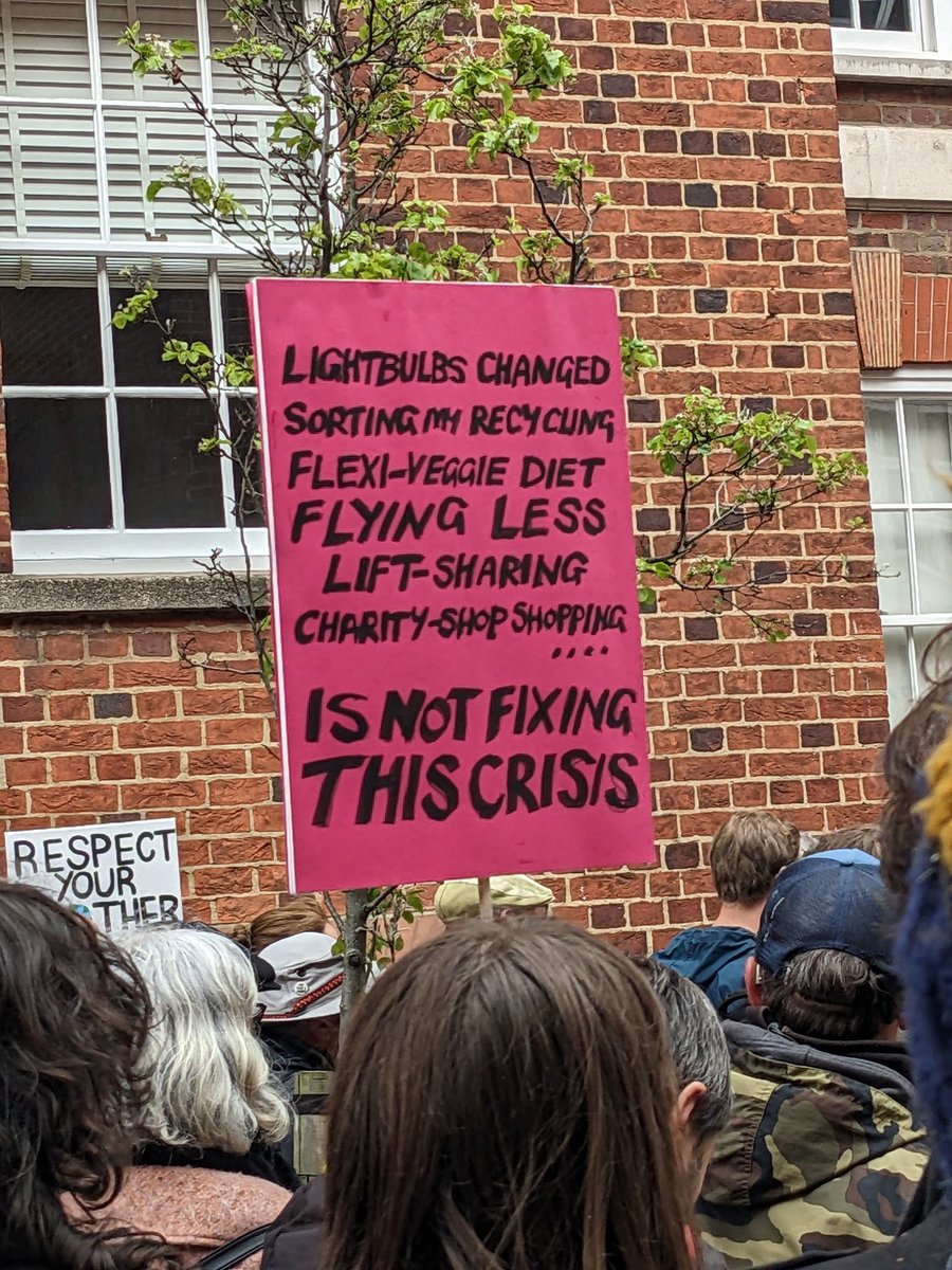 TimAPDavis's tweet image. You'd think if 100s of the world's scientists (IPCC) said the world is heading for collapse that people might be making a bit of a fuss ... a few people are. But more people are needed to make our government take action ...
#ClimateEmergency  #ClimateAction #TheBigOne