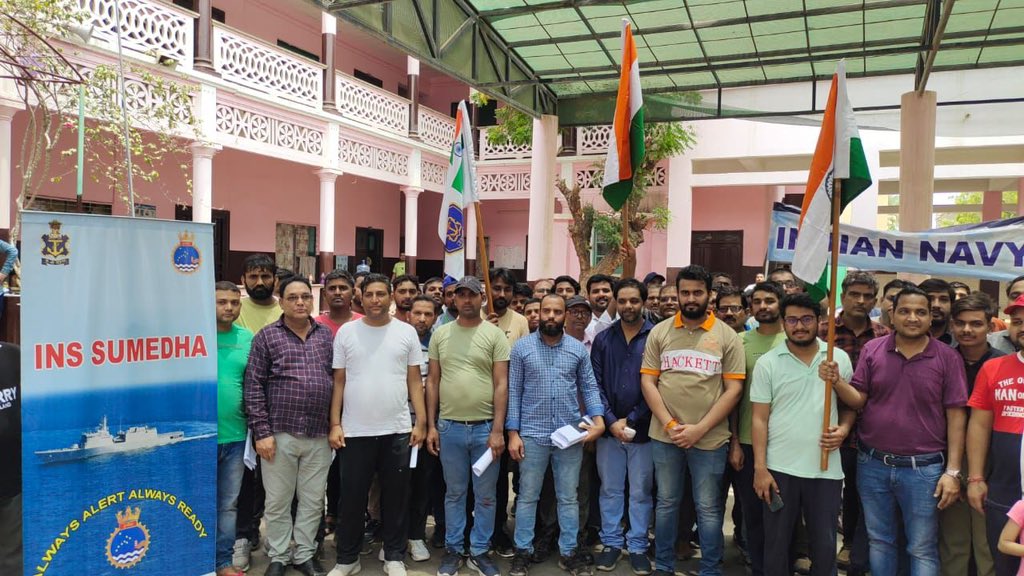 News18Jammu's tweet image. #SudanCrisis : फंसे हुए नागरिकों को वापस लाने के लिए भारत ने ऑपरेशन कावेरी... अब तक के 4 बड़े रेस्क्यू …

@DrSJaishankar #DrSJaishankar #StrandedCitizens #OperationKaveri #IndiaLaunches