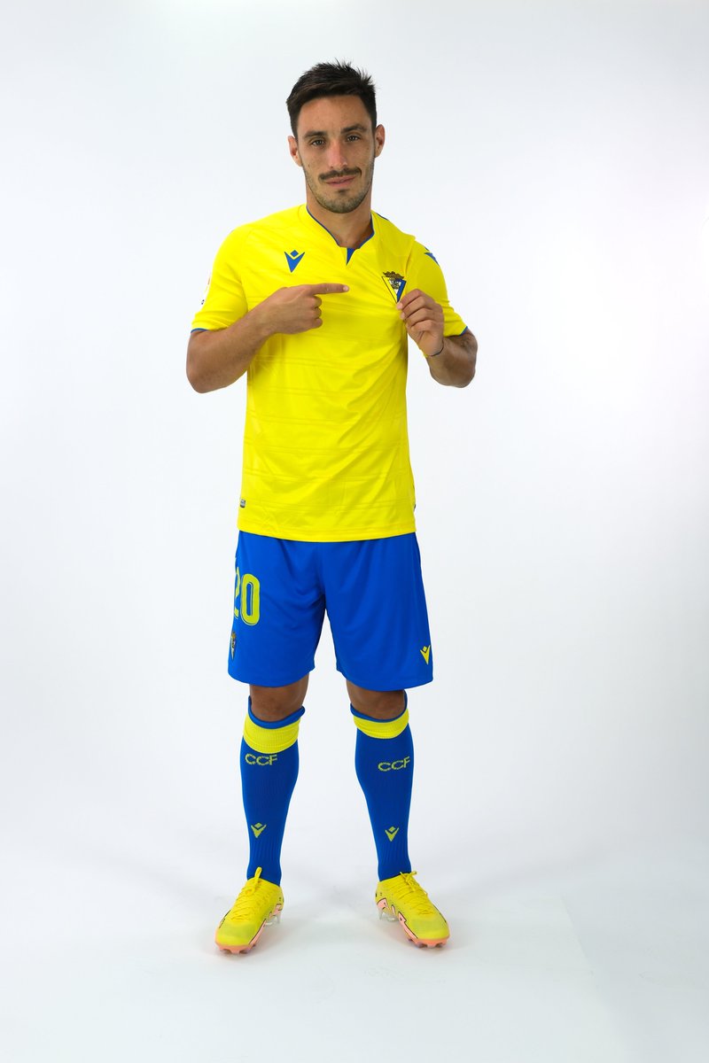 Cadiz_CFID's tweet photo. 😄 Coba absen, dengan retweet &amp; like, siapa aja yang udah ikutan serunya Giveaway Jersey Càdiz ?!

👀 Biar mimin cek... https://t.co/5s6DCHtfiW