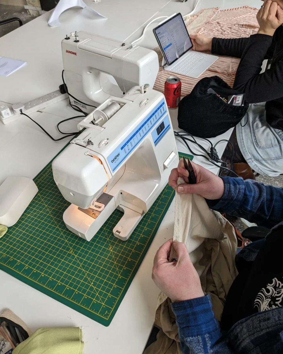 Swansea Hackspace tweet media