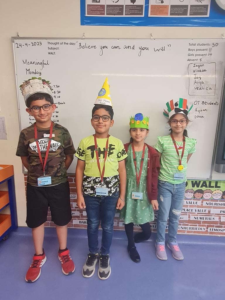ChriselleM21's tweet photo. #EarthDay2023
#InvestinPlanet
#Earth DayPledge
Celebrated Earth day ...Class 3D ....Hat Display...Green Attire @Fatima_Martin @ShettySampoorna @gemsnms_alkhail https://t.co/Z3uNXOv1pG