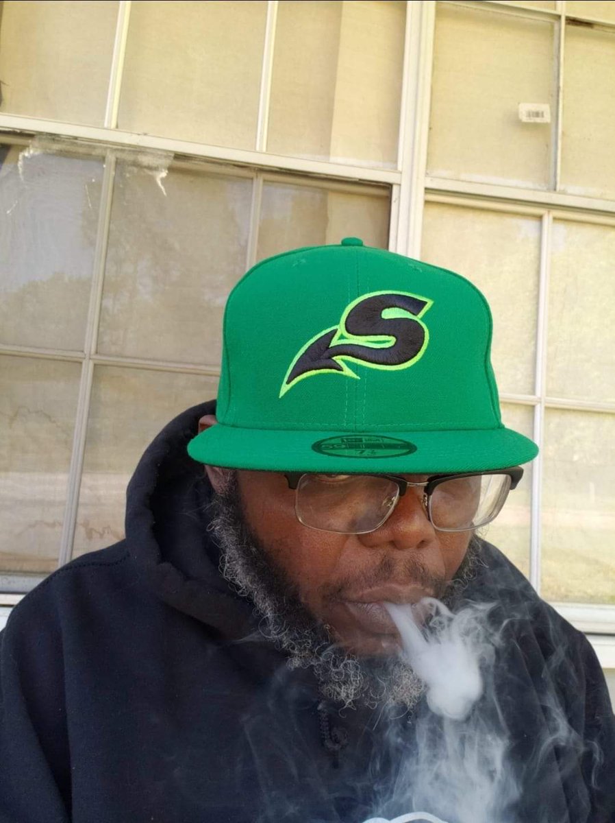 Dank1TheVandal's tweet photo. "Shreveport Swamp Dragons"
#Day27ofEveryday #NoSidepatchChallenge #MinorLeagueMonday #MiLB #Strictlyfitteds #fittedsOnly #DopeLogosOnly #AccessibleExcellence #NOSIDEPATCHGANG https://t.co/OXPkt5wlrx