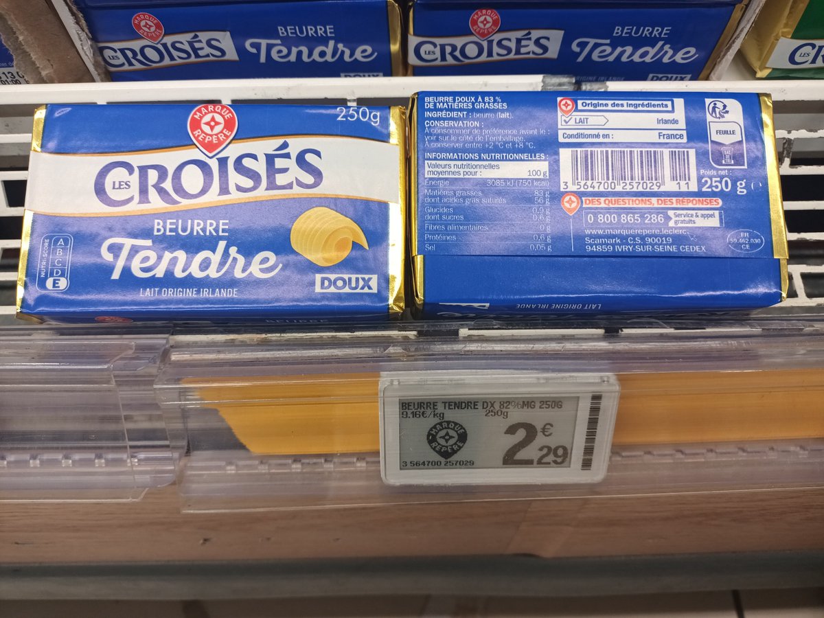 MarieViargues's tweet photo. Beurre marque repère @Leclerc, au lait irlandais, transformé en France 
On a pas assez de lait chez nous ?
@Leclerc_MEL qui blablate tout le temps sur les médias, c'est eux les gentils Gms et nous les méchants producteurs qui augmentons les prix ?
#souverainetéalimentaire
@FNSEA https://t.co/SLHhnIKURA