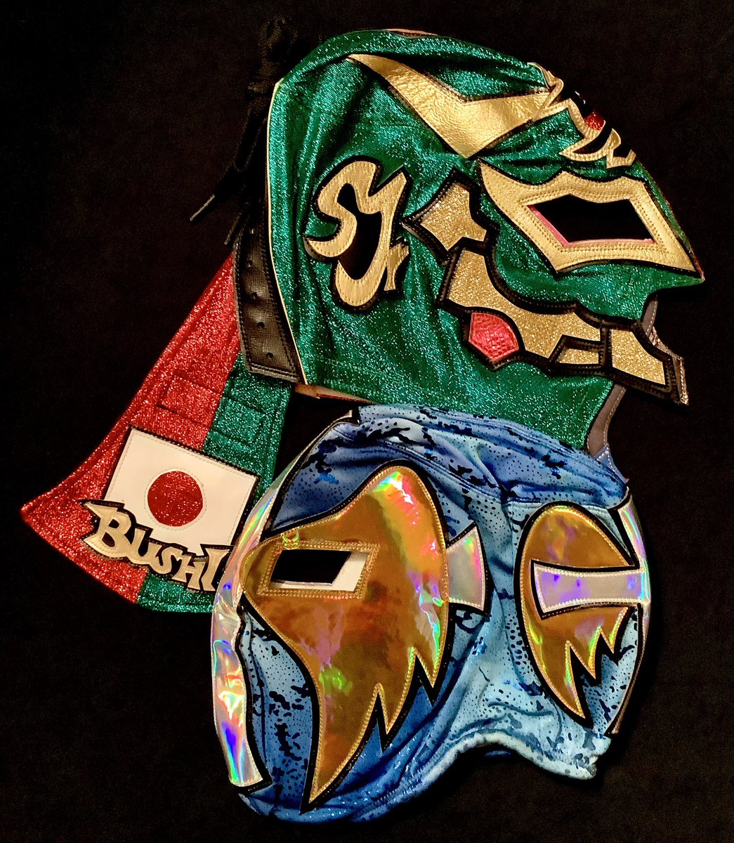 RHP4ever's tweet image. Bushi @BUSHI_njpw mask made by ISSY @issy53235195 
and Angel de Oro @Angeldeorocmll mask made by Kalery. These masks were worn against each other for the NJPW @njpw1972 2012 Best of the Super Juniors on June 5, 2012. #Bushi #AngelDeOro #BOTSJ #NJPW #ISSY #Kalery