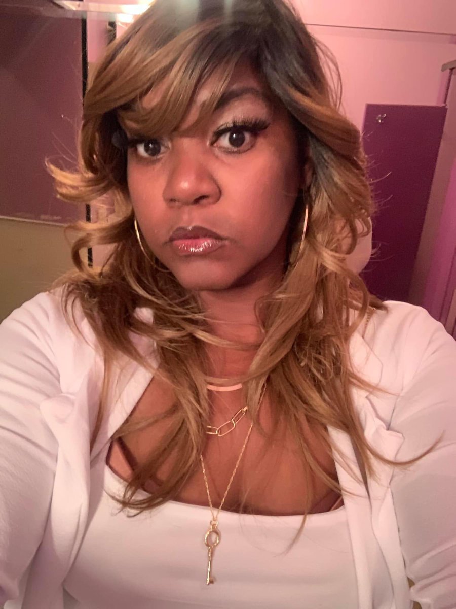 beautybytenatl's tweet image. Let’s Call Her “ Tamar” .... @ all white party

Eyeshadow Beauty By TEN

#goldandwhite #BeautifullyMe #fullfiguredmodel #darkblondehair #blondeshavemorefun