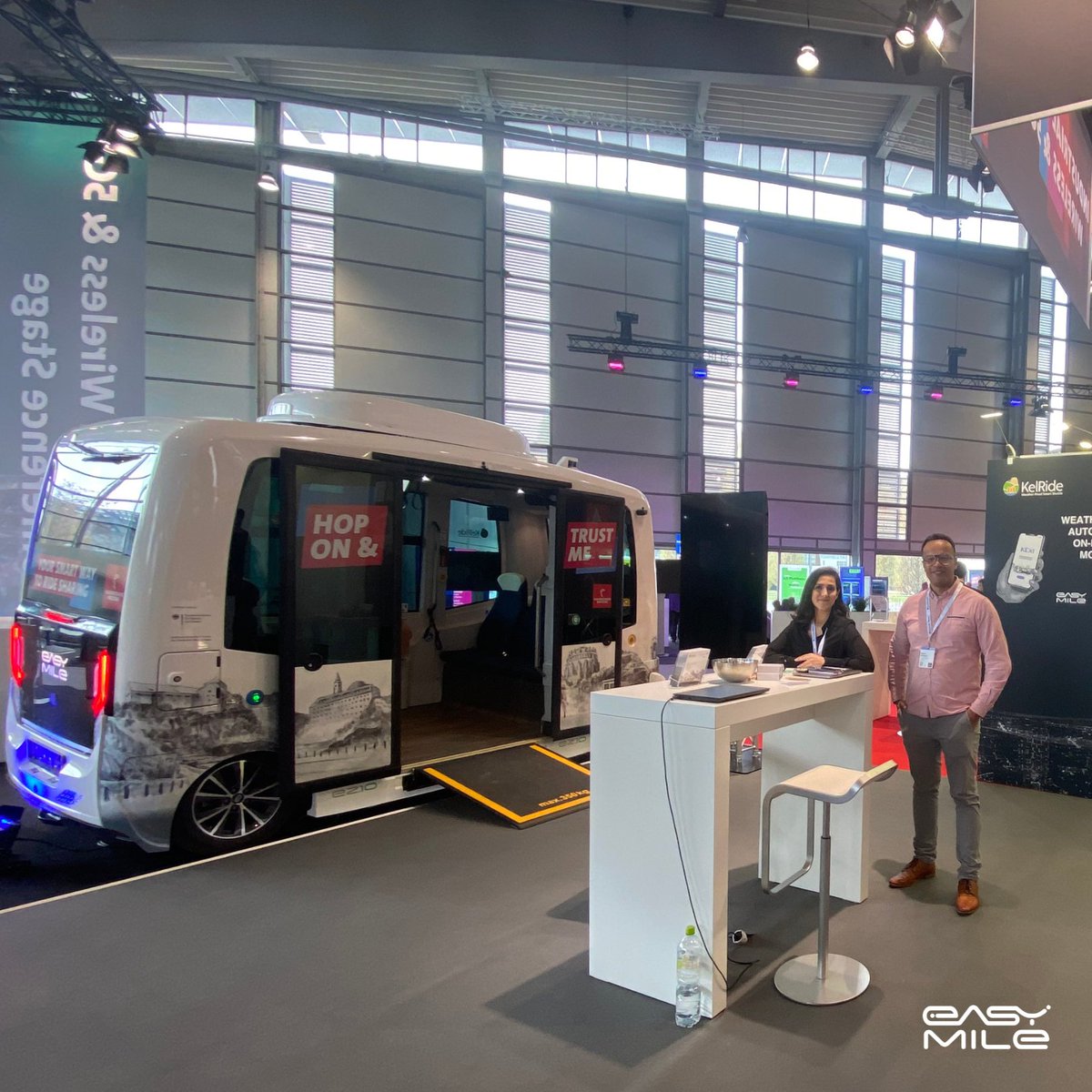 Easy_Mile's tweet photo. More photos of the beautiful KelRide shuttles at Hannover Messe 😍
Special thanks to @hannover_messe and @deutschemesse for this successful event and to those who stopped by to visit us at the booth.
#HM23 #AutonomousVehicles #FullyDriverless https://t.co/qCUbxehal1