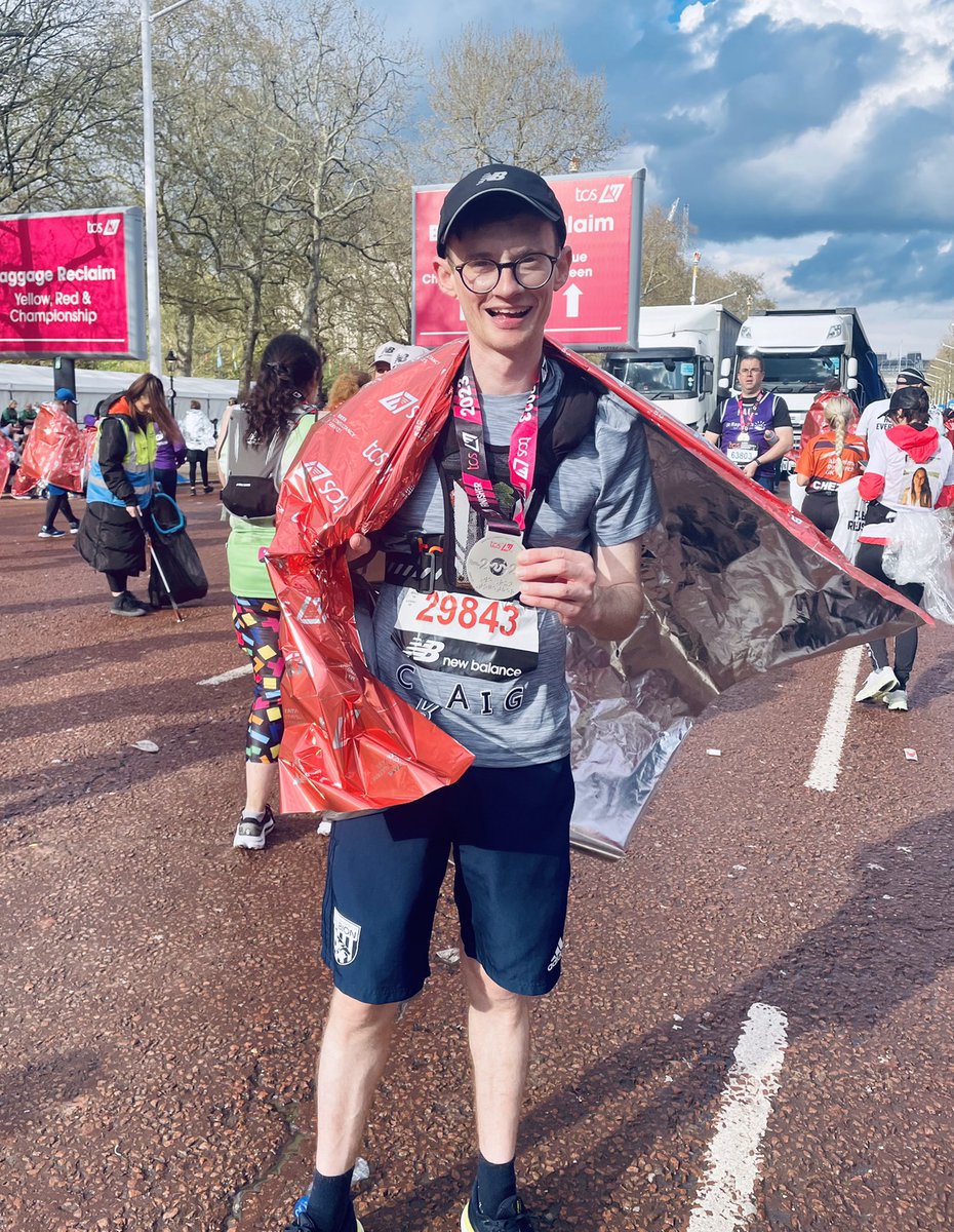 CraigPunSSN's tweet photo. I RAN THE LONDON MARATHON - IT WAS AMAZING! 

Thanks so much to those who’ve donated to my page for @GetKidsGoing as they continue to provide access to sport for disabled children. 

If you haven’t already and can afford to, here’s the link 👉 https://t.co/WRXGP2qSBO

Thanks! 😁 https://t.co/WFzU3QULu3