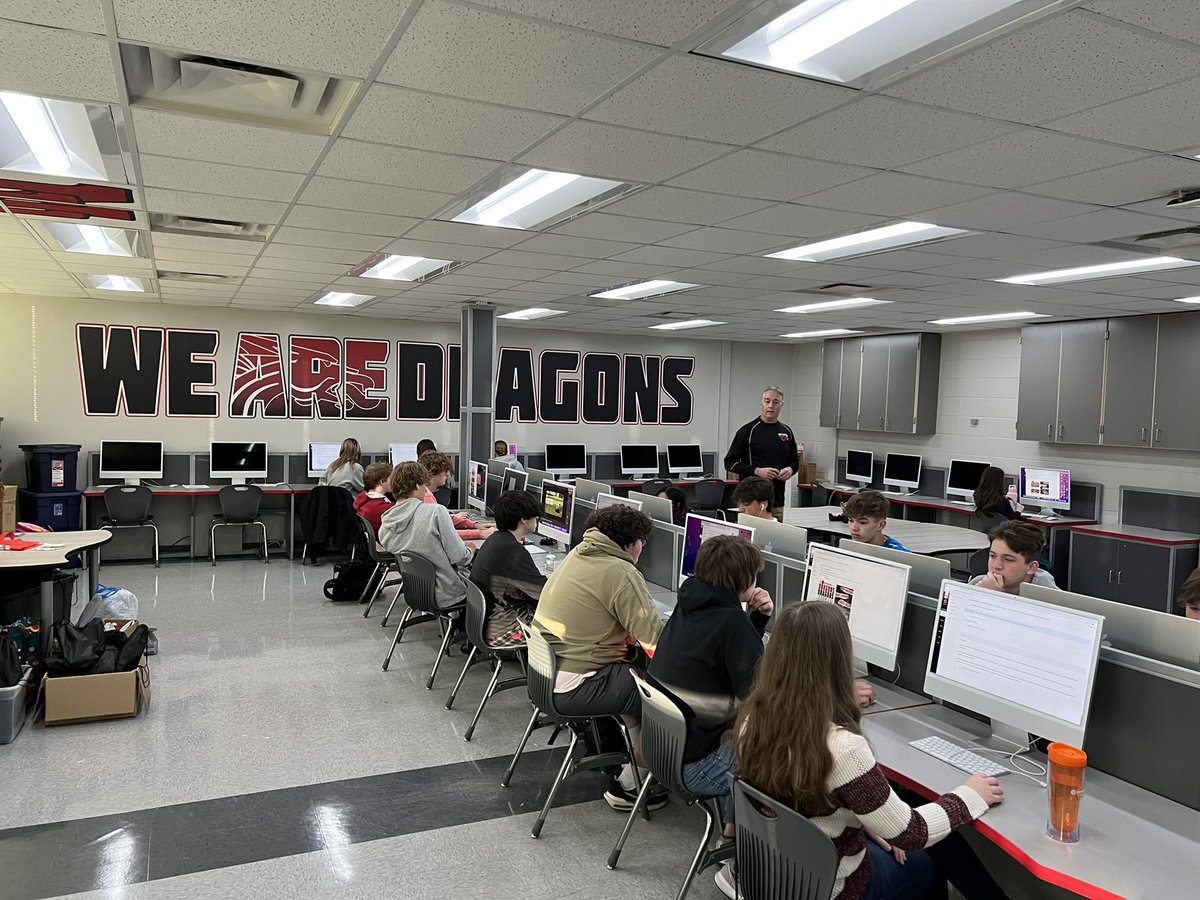 Students are finishing projects in <a href="/CoachLarge/">Jeremy Large</a>’s Graphic Design Class this morning.  I love when teachers fill their classroom with positive vibes. There is good reason students enjoy this class so much. @SouthernHancock <a href="/llantrip/">Lisa</a> @MitchanerNPHS <a href="/BurkNPHS/">Mitch Burk</a> #WeAreDragons
