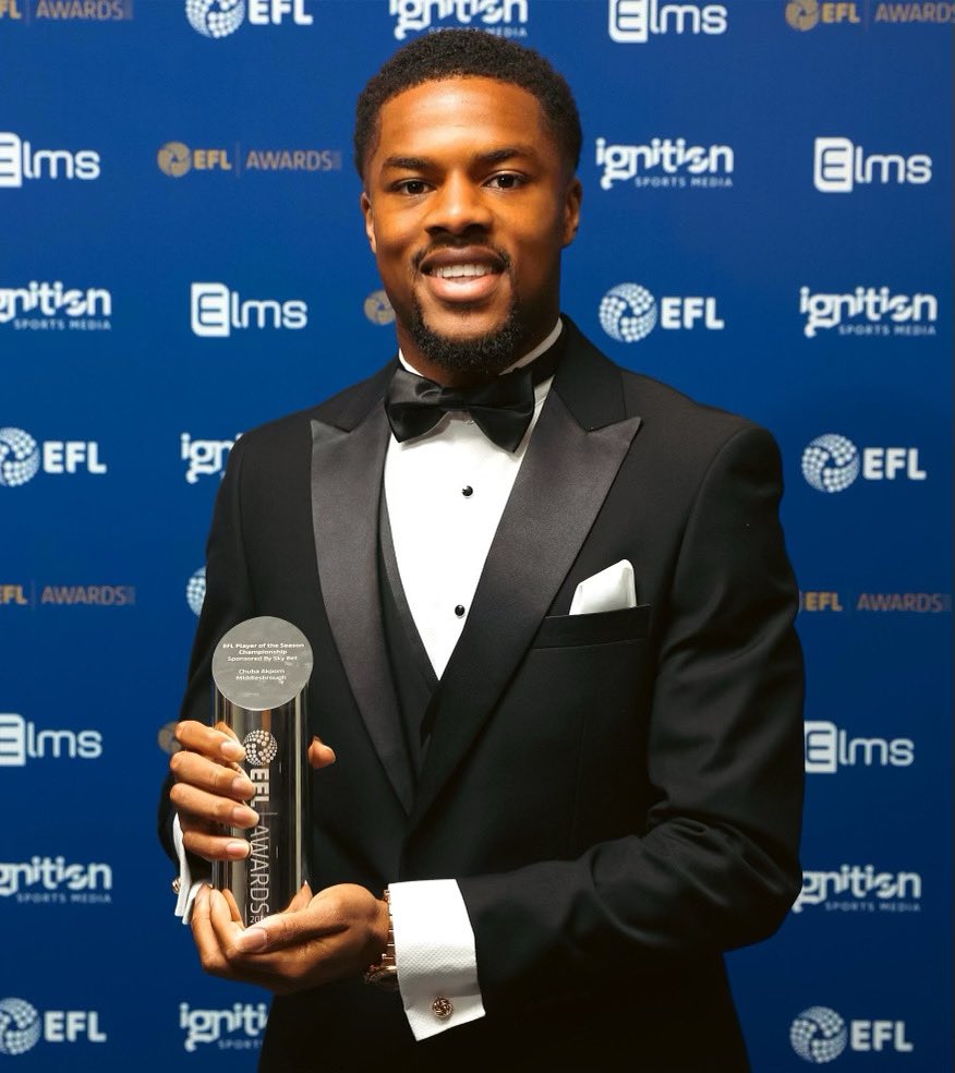 Championship player of the season 🏆 Feeling extremely humbled and blessed to receive this award. It’s been a journey full of ups and downs but I’ve learnt so much on the way. I’d like to thank my teammates , my family , fans and everyone that’s supported me. #Godsplan 🙏🏾♥️ <a href="/EFL/">EFL</a>