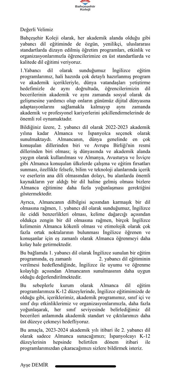 DerinsYildirim's tweet photo. @EnverYucel
#bahçeşehirkoleji @bahcesehir_k12  çat diye artık ispanyolca yok demek ne demek?bu kadar yıl emek?yine servis olayları gibi dayatma mı olacak?
@tcmeb
veliler olarak artık mağdur olmak istemiyoruz. https://t.co/4Zahwm2Dla