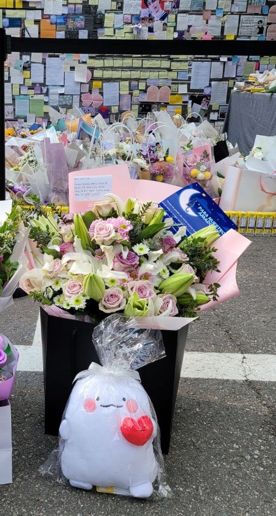 hanni 🐒 tweet media