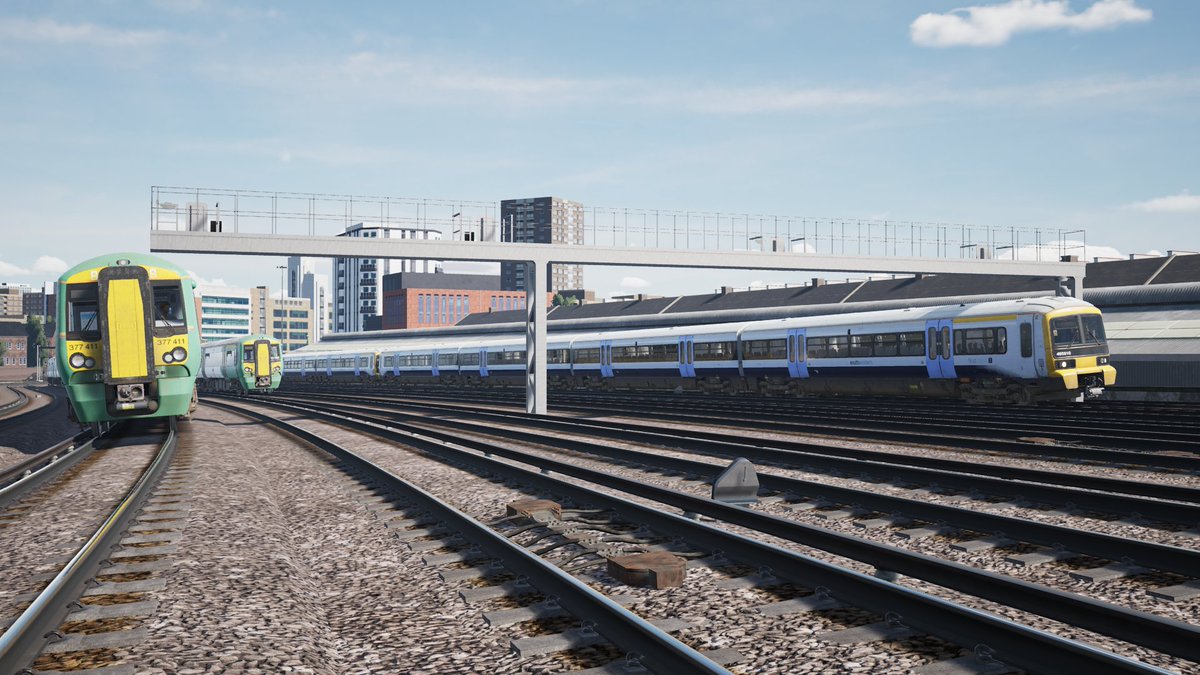 Sipha__'s tweet image. Train race near London Victoria
#Southern #Class377 #Southeastern #Class465 #TrainSimWorld (wow that's a lot of tags)