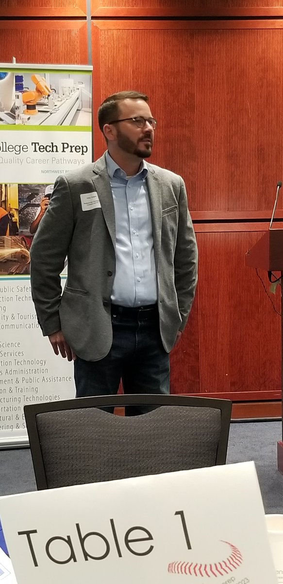 ohiomsw's tweet photo. MSW teamed with Mansfield High School and Richland County to discuss summer employment and work-based learning for students at the NW Success Bound Conference. https://t.co/HdJKIiZxxB