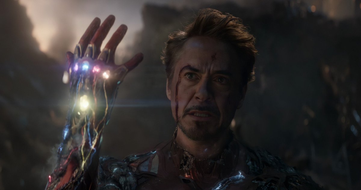 GabrielNerdLand's tweet photo. Hoje faz exatos 4 anos desde que o filme “Vingadores: Ultimato” era lançado nos cinemas pela Marvel

O Filme arrecadou US$ 2,797 bilhões e é o segundo filme com a maior bilheteria da história da humanidade nos cinemas

Deixou saudades? https://t.co/WJDbWkZ1Wh
