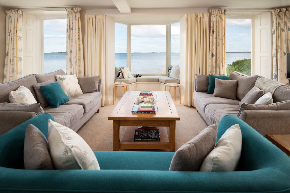 aroundaboutbrit's tweet photo. The Mill House offers quiet, 5 Star Gold accommodation in Berwick-upon-Tweed. The property overlooks Lindisfarne National Nature Reserve, ideal for wildlife lovers.
https://t.co/LOe5aabUs0
#Holiday #Scenic #AccessibleAccommodation #NatureReserve #BerwickUponTweed #Northumberland https://t.co/uMLrqxHyTK