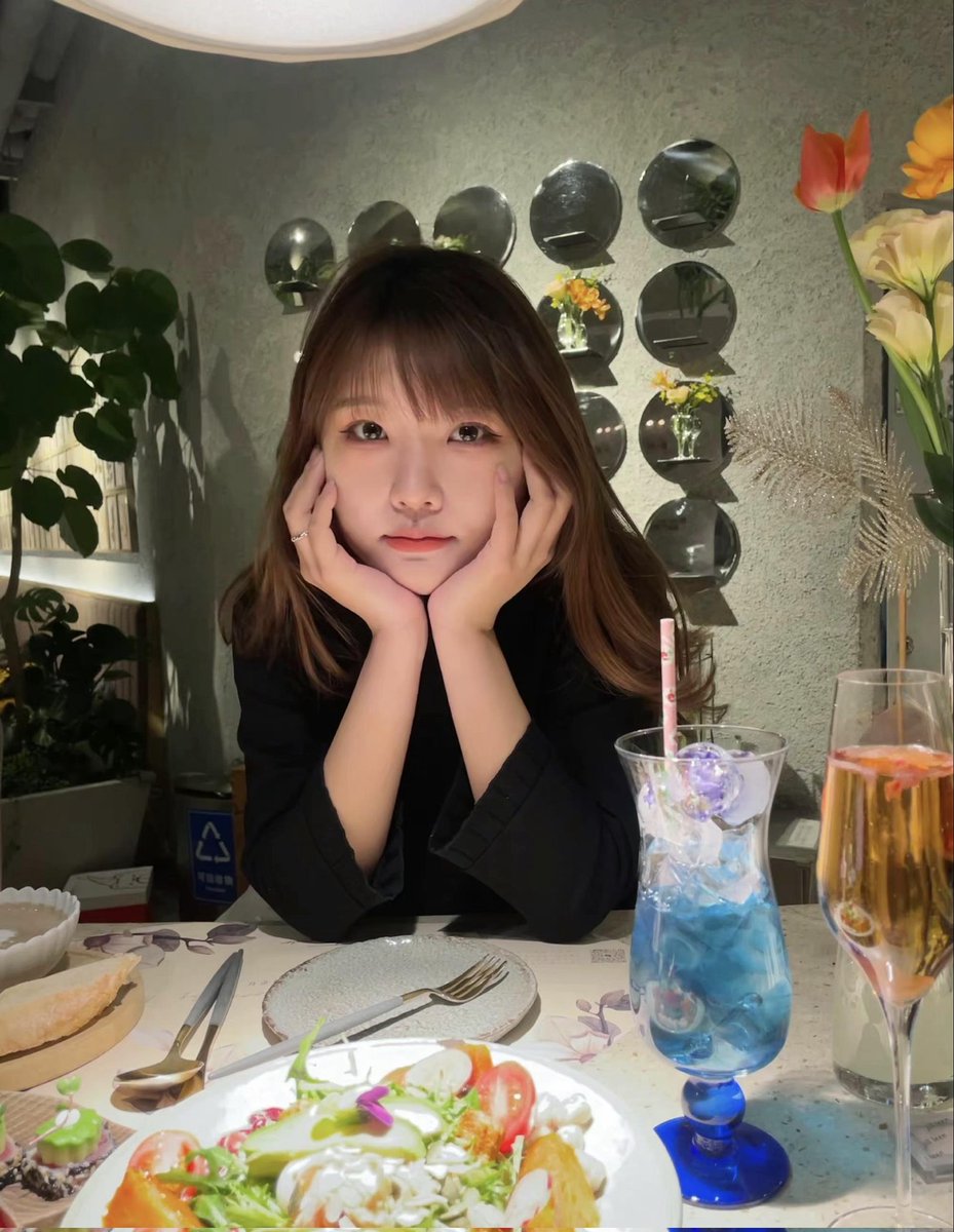_o7tdoo's tweet photo. 好きな事や得意な事が分からない人も多いはずです。
好きな事を仕事にしよう！と言っても…
私には何が向いてるんだろ?と迷宮入り?? https://t.co/kbhYrjiqOk