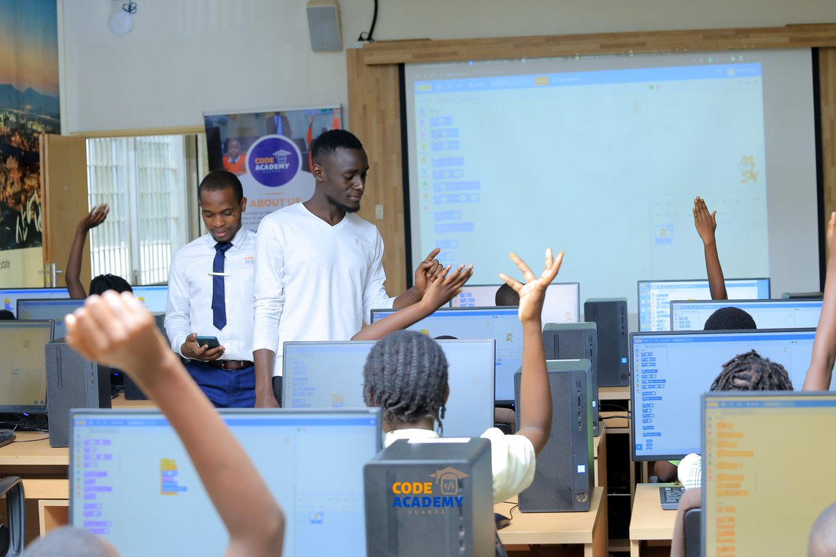 We're proud to partner with @NITAUganda1 , @InnovationHubUg  and @MoICT_Ug  to host Girls in ICT Week and promote digital literacy for all. #DigitalSkillsforLife #GirlsInICT