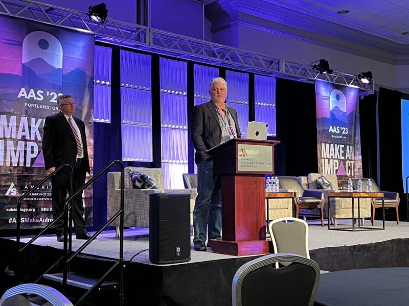 ClarigentHealth's tweet photo. Don Wright, CEO of Clarigent Health, making an impact at the 2023 American Association of Suicidology conference in Portland, OR. #clarigenthealth #aas #suicide #suicideprevention #suicideawareness #makeanimpact #mentalhealth #mentalhealthawareness https://t.co/jjSmyQFlNG