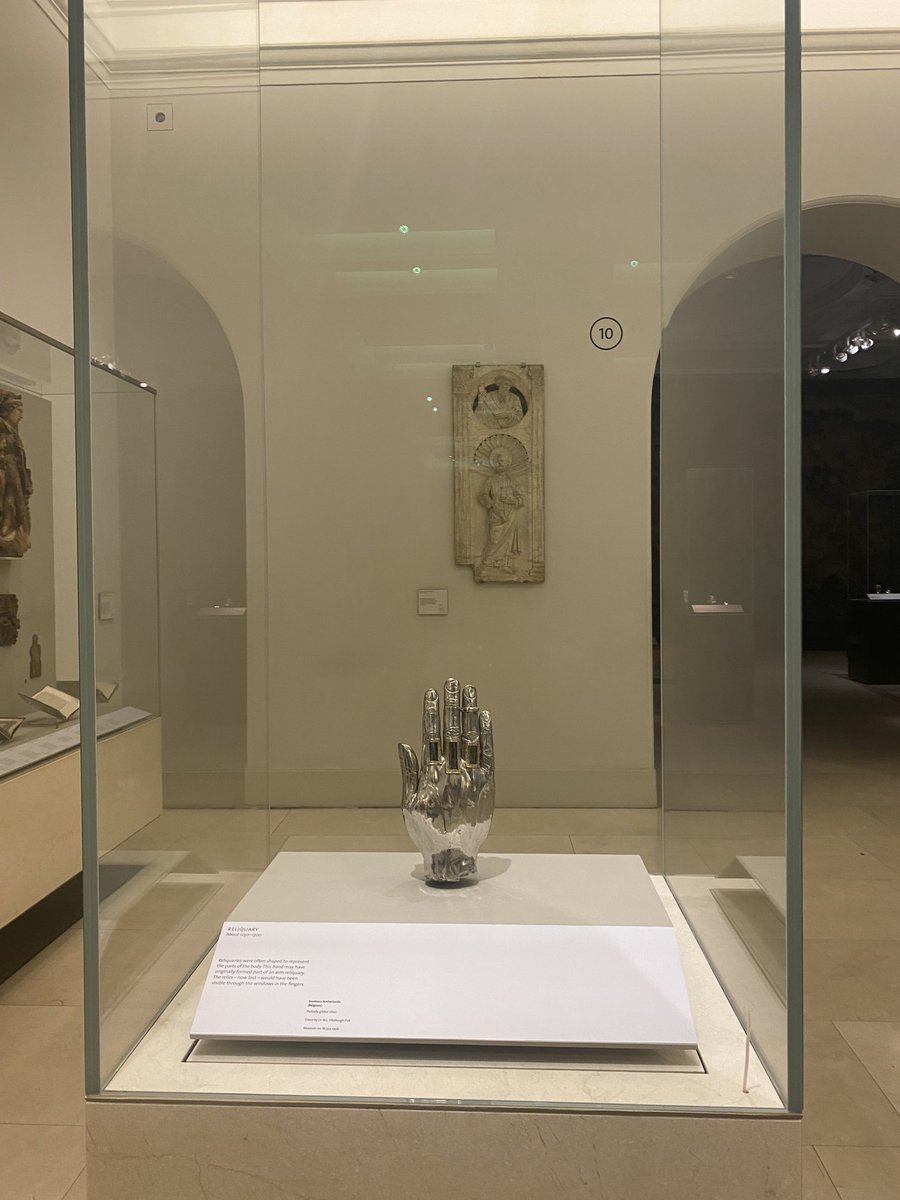 1250-1300
Southern Netherlands (Belgium)
V&amp;A