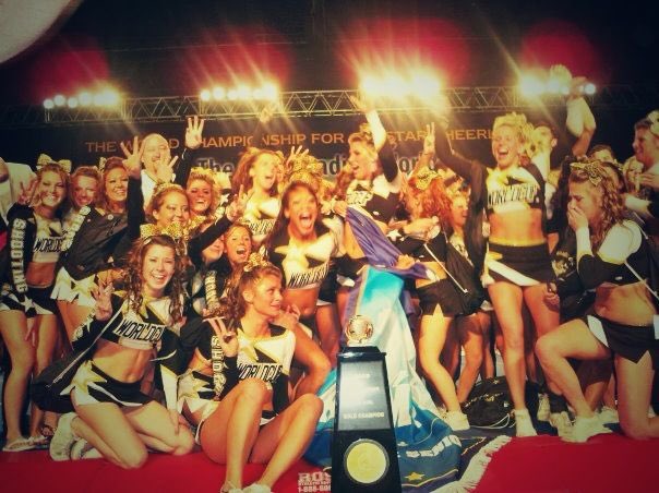 FierceSport's tweet image. Manifesting all this energy today for @ShootingStarsWC! Who owns the throne?! 💫🌟 #CheerWorlds2023