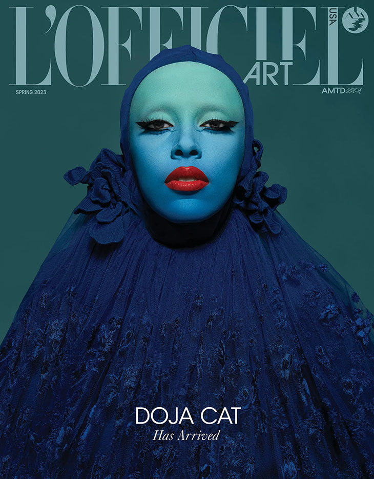 designscene's tweet photo. Photographer #GregLotus and stylist #BrettAlanNelson team up with pop superstar #DojaCat for #LOfficiel USA Art Spring 2023 Issue: https://t.co/70Kgzqajay https://t.co/3bkZPTOaDi