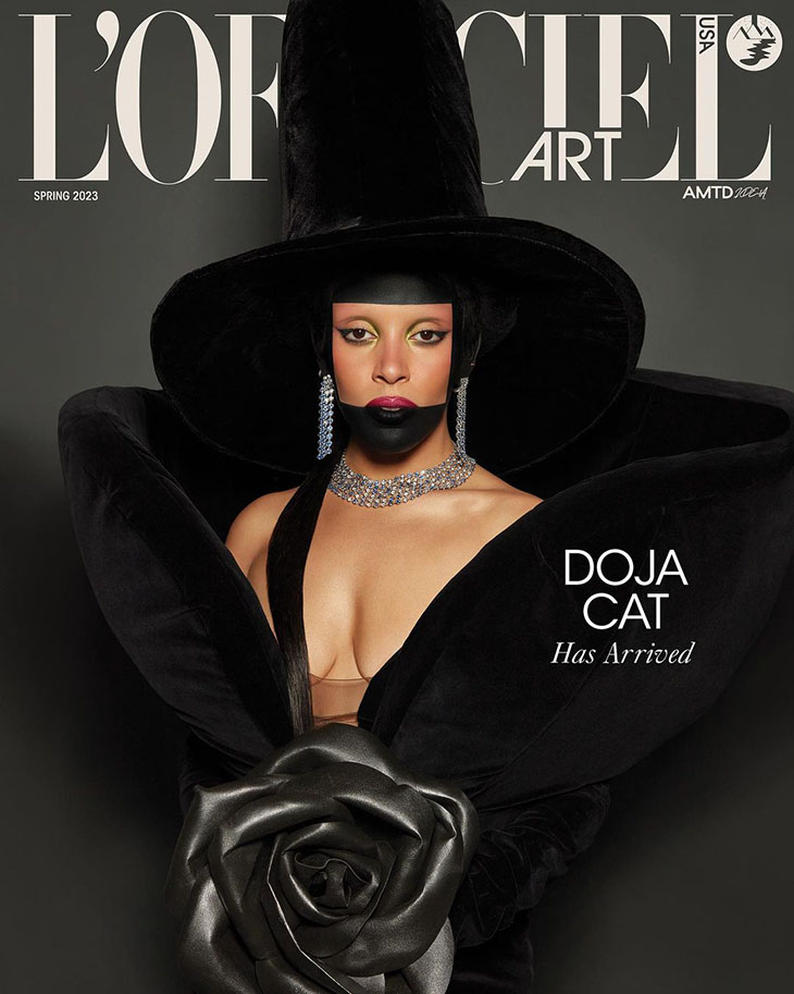 designscene's tweet photo. Photographer #GregLotus and stylist #BrettAlanNelson team up with pop superstar #DojaCat for #LOfficiel USA Art Spring 2023 Issue: https://t.co/70Kgzqajay https://t.co/3bkZPTOaDi