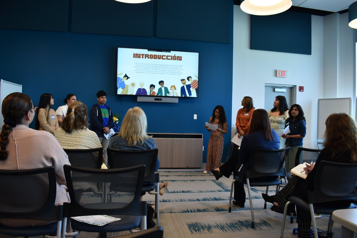 DutchessBOCES's tweet photo. Students from #Dover, #Pawling & #Wappingers presented well-researched, thorough presentations on ranging from education #equity to adding a ninth period to the school day at #CTI Friday as part of the Student Innovation Fellowship program. @BOCESofNYS @NYSEDNews @EdResourcesDCB https://t.co/v3dmocKAm2