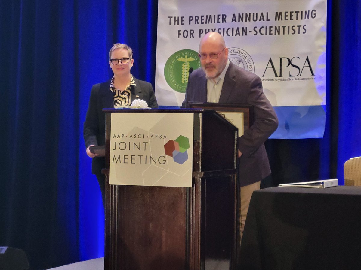 Congrats to my friends and colleagues, John Hawley and @karen_d_g for their 25th anniversary on @the_asci. Under their leadership, ASCI consistently grew. Thanks for everything you do. @SohailTavazoie @HumphreysLab @AnnaGreka @JulesBass6 @KimrynRathmell