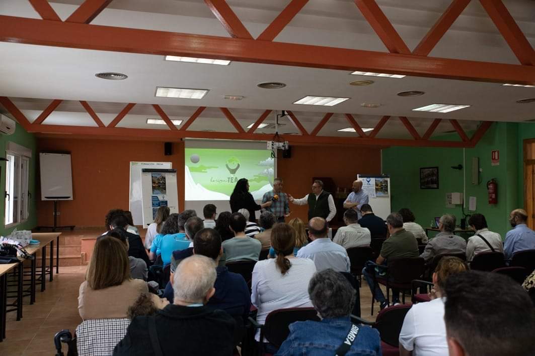 Asperger Andalucia (@asperandalucia) on Twitter photo Jornadas de presentación de la sede de <a href="/HorizonTEAsper/">HorizonTEAsperger</a>
en Martos. Gracias a <a href="/emiliotvelasco/">EMILIO TORRES VELASCO</a> (alcalde de Martos) y miembros de la Junta de Gobierno Local.
💡Juntos por el reconocimiento de la Discapacidad Social y por la atención integral de personas con Síndrome de Asperger. Jornadas de presentación de la sede de <a href="/HorizonTEAsper/">HorizonTEAsperger</a>
en Martos. Gracias a <a href="/emiliotvelasco/">EMILIO TORRES VELASCO</a> (alcalde de Martos) y miembros de la Junta de Gobierno Local.
💡Juntos por el reconocimiento de la Discapacidad Social y por la atención integral de personas con Síndrome de Asperger.