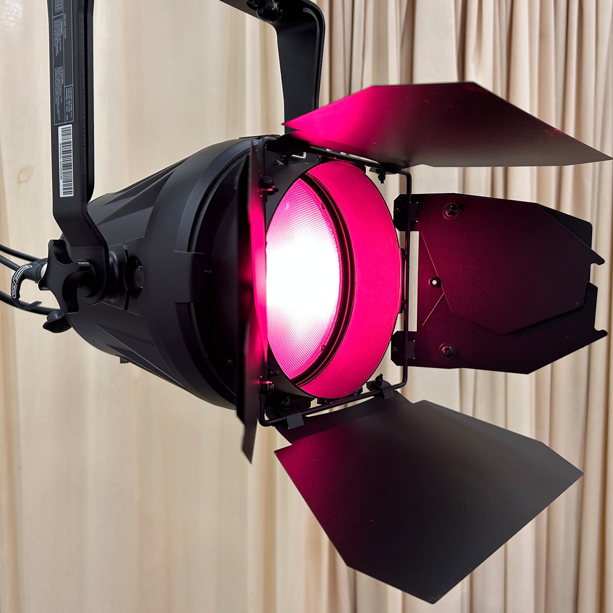 EnlightenedLx's tweet photo. Lights. Camera. Action!
We recently were at @LutonSixthForm, to update its TV studio lighting to LED. New fixtures included @ChauvetPro onAir IP Panel Minis, Ovation Fresnels and COLORado Pars.
#enlx #chauvetpro #tvstudio #tvtech #broadcastingtech #proav #mediastudies https://t.co/Np4Kt9t8WA