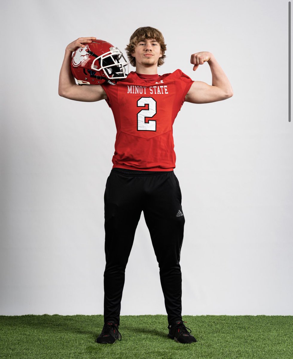 logan_rist2's tweet photo. Thanks for having me! @CoachFam @MSUBeaversFB https://t.co/mj8Ixbtxpa