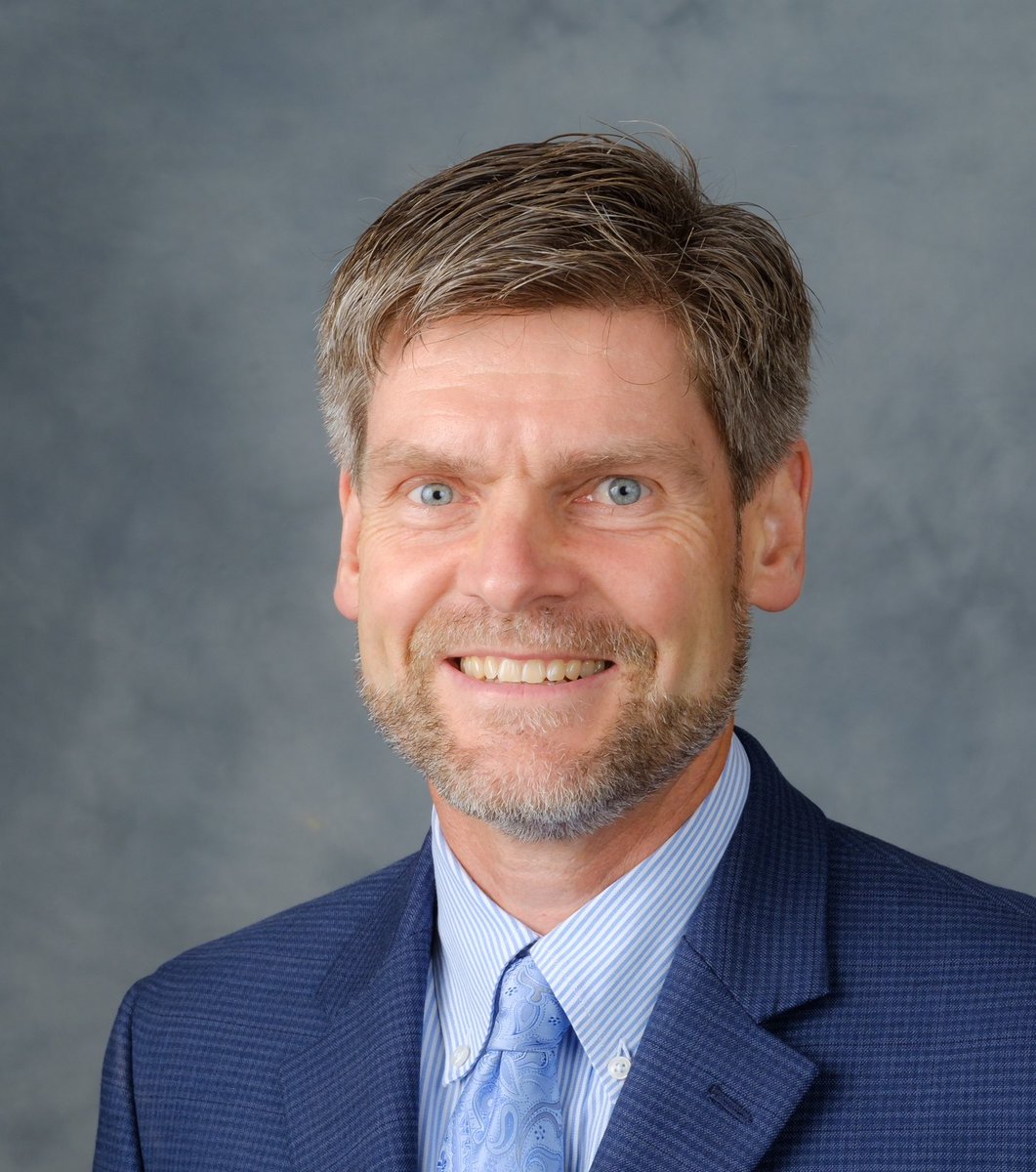wfuphysics's tweet photo. Professor Martin Guthold has been awarded the Kulynych Family Faculty Fellowship. This fellowship has a three-year term beginning July 1, 2023, and ending June 30, 2026.  This and other fellowships recognize  Wake Forest's best teacher-scholars.

#wfuphysics @wfuniversity https://t.co/MfS4wKpsCF