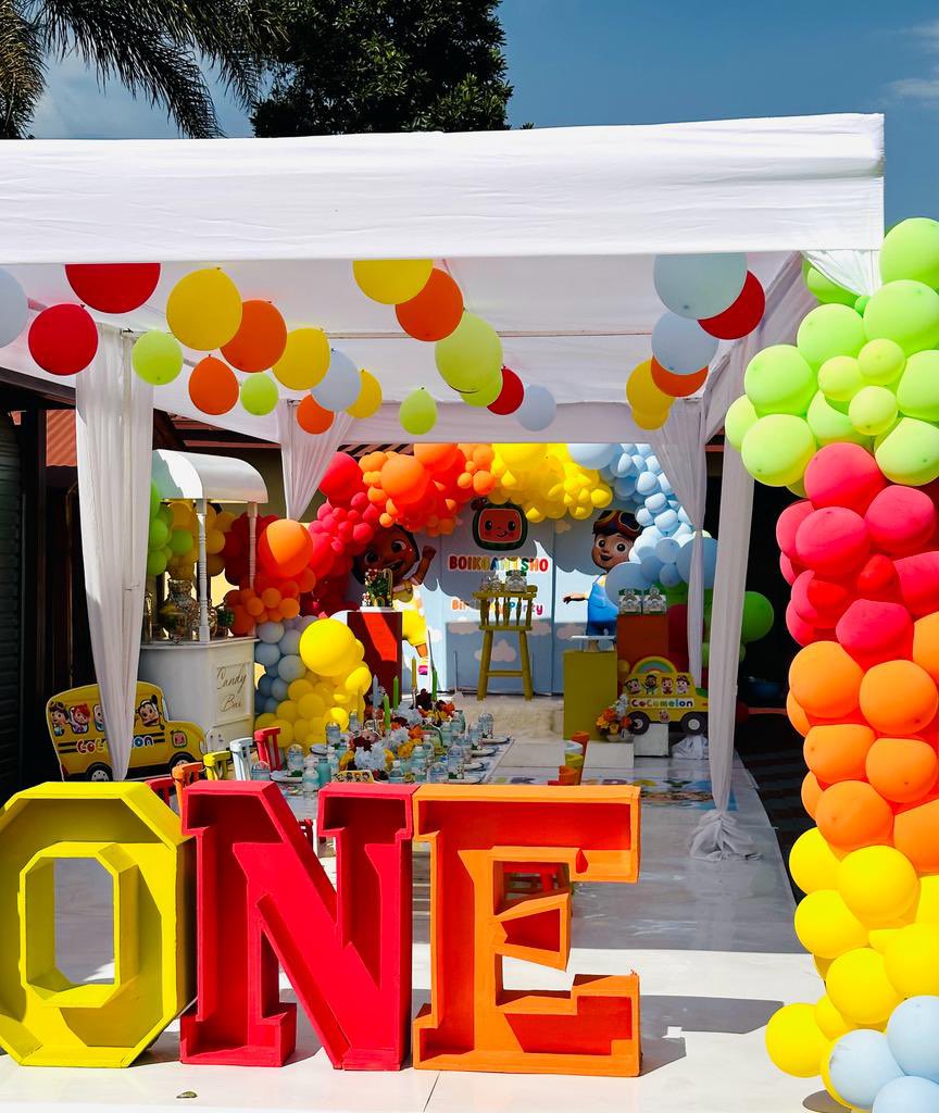LeratoMasalesa's tweet photo. We do kiddies themed birthday parties 🌈🍉🌈🍉

Contact us for decor and all your events planning 📲076 071 7834/082 376 0144.
We based in Pretoria 📍
#GirlTalkZA https://t.co/ZH9ocfpYjW
