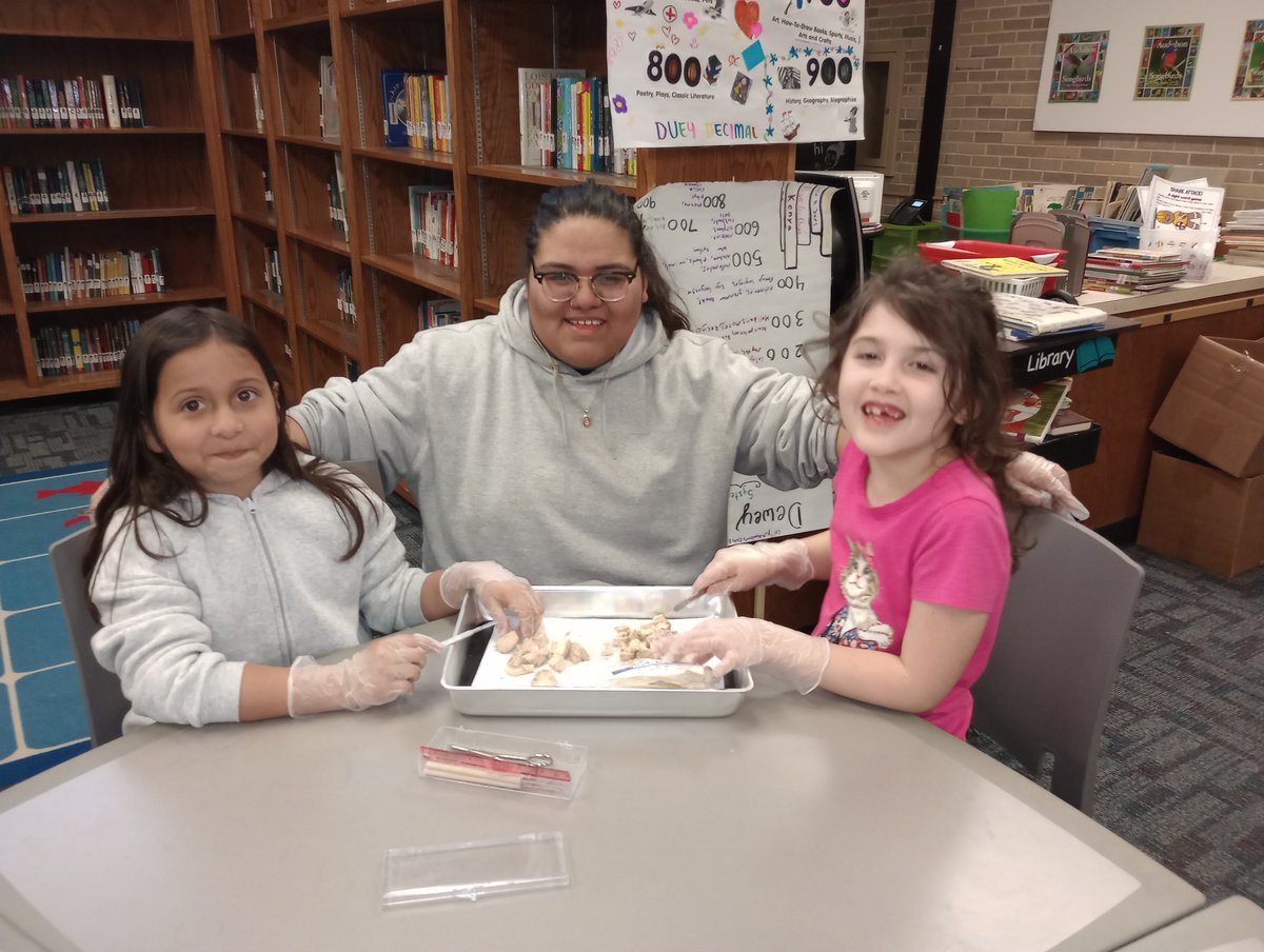 Academies of Racine - Case tweet media