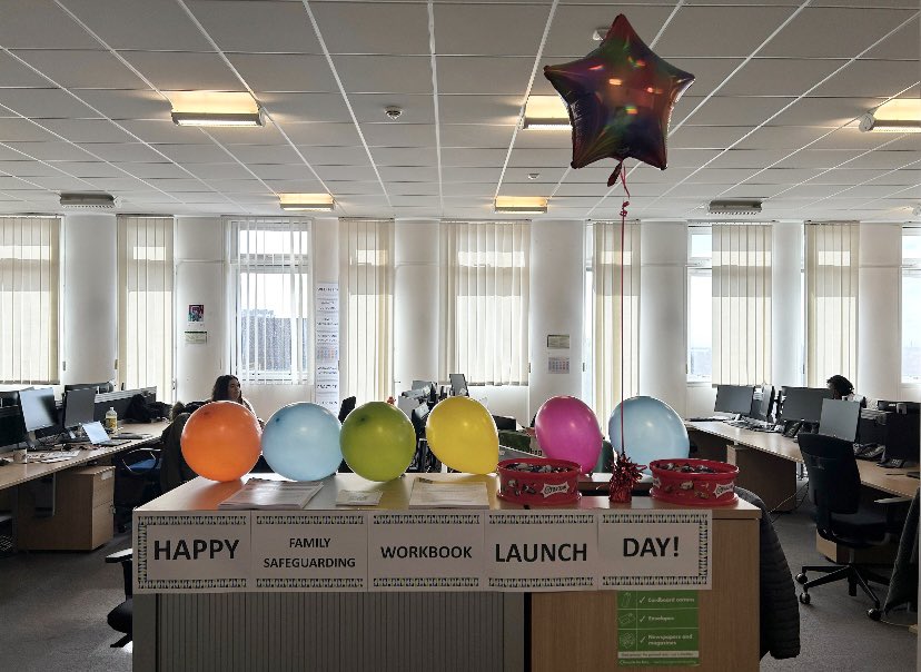 SiobhanRPatton's tweet photo. Bury have successfully launched their Family Safeguarding Workbook today. We are so excited for the staff &amp; families in Bury. MI is at the heart of all they do. The future is bright, the future is Bury….🌥️⛅️🌤️��️🌈
#teambury
@FamilySafeHerts 
@BuryCouncil 
@AlasdairCant https://t.co/JYnIoK8hYT