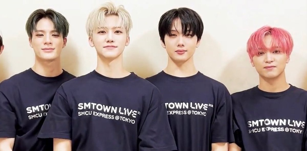 แห้ดนิตัวเล้กสุดๆนะถ้าเทียบกับเพื่อนในห้องเมื่อก่อน ระมาโตไวตัวโตสุดกว่าเพื่อนก้ตอนสมัยเพิ่งเข้าเอสเอ้มใหม่ๆ แต่ตอนนิก้โดนแซงไปหมด ตัวเล้กกว่าเพื่อนเหมือนเดิม ☹️🥹🥹🥹