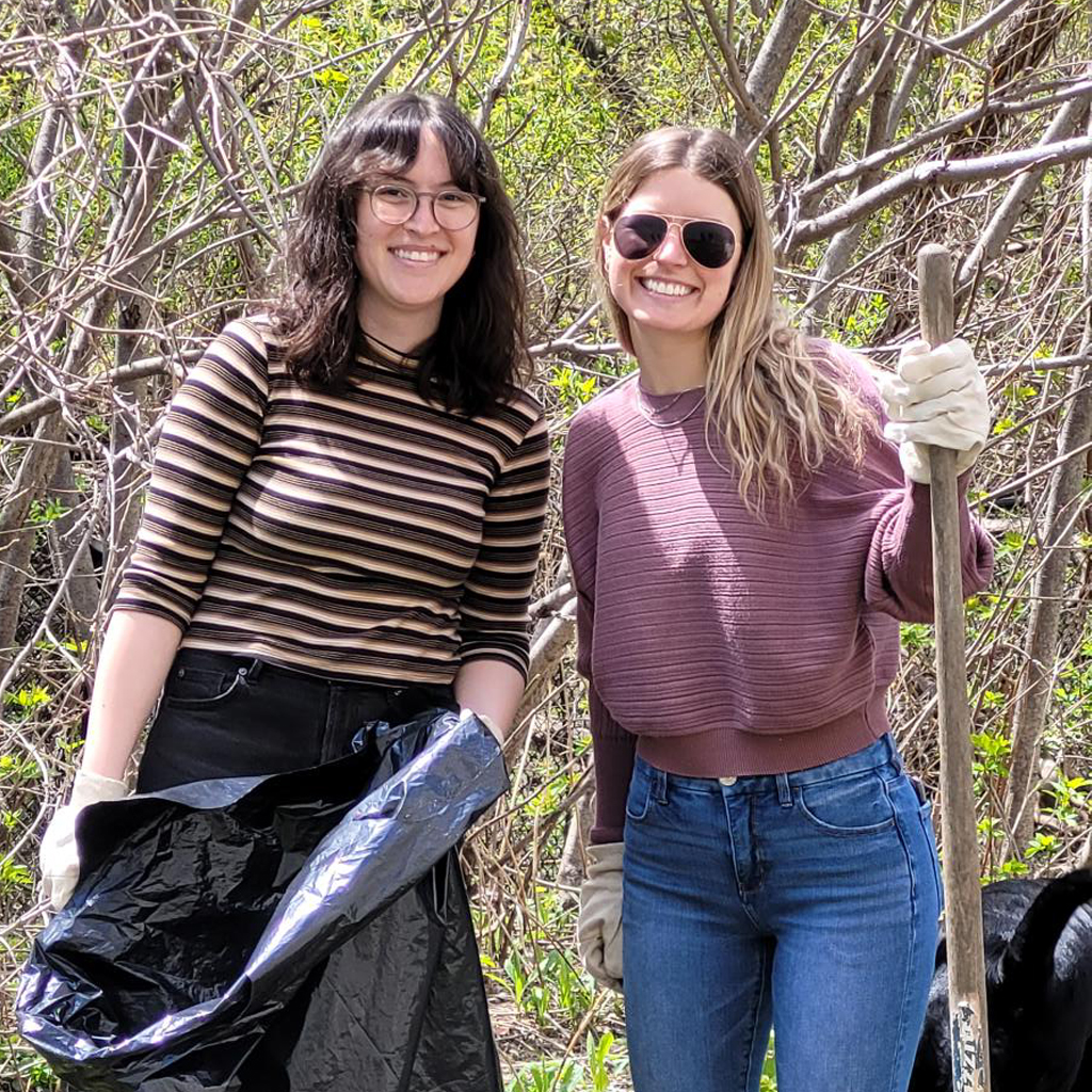 Giving Mother Nature a helping hand.

We are celebrating Earth Day with a good Spring clean-up. 🌎 

#EarthDay #InvestInOurPlanet