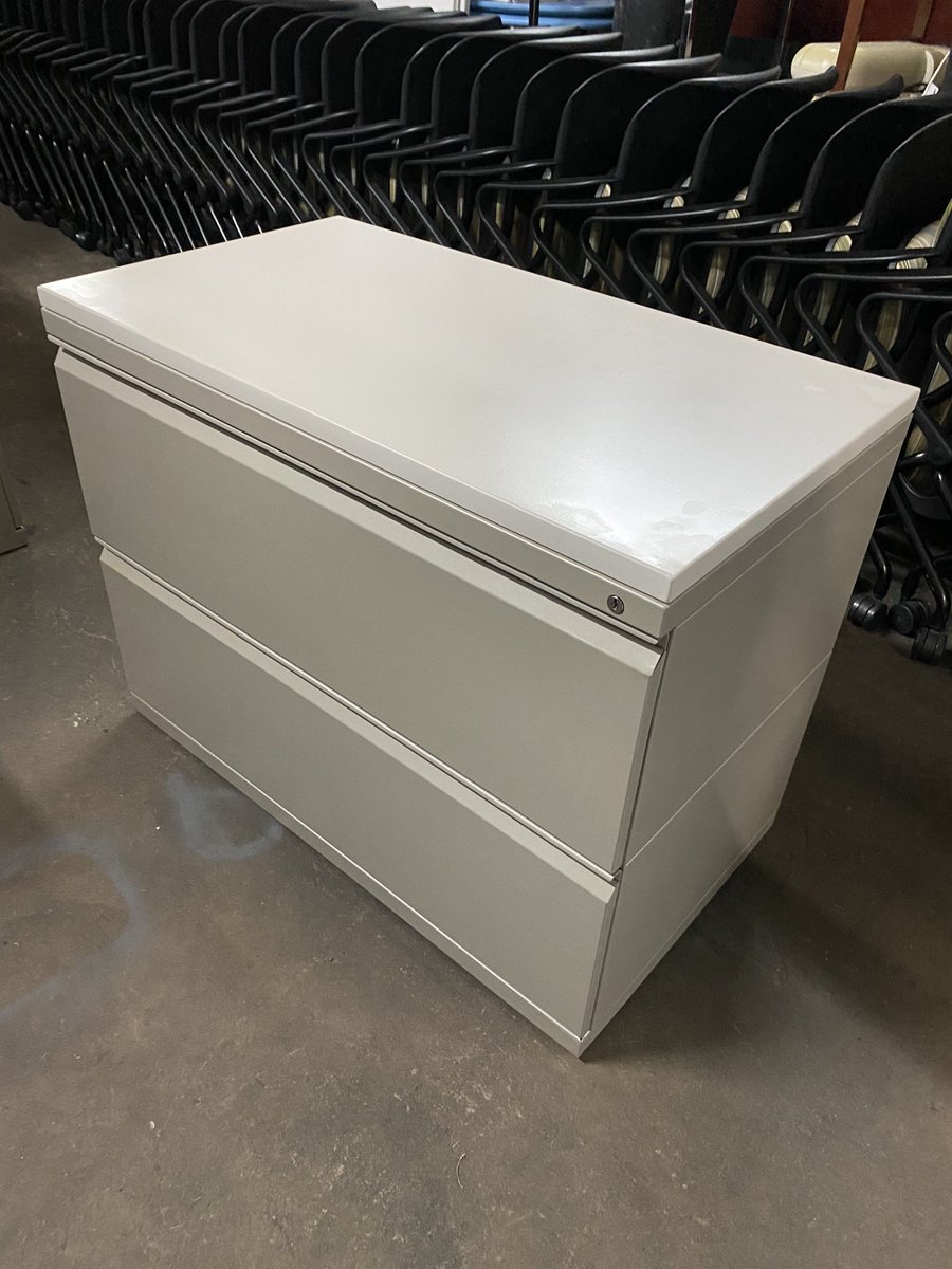 DFSIHOUSTON's tweet image. Commercial grade, heavy duty, file hanging frames, working lock with key, dimensions: 36” wide x 20” deep x 28” height #hermanmiller #filecabinets #filingcabinets #houstontx