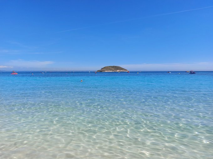 Holidays! 🥰  Any suggestions of places to visit in Majorca please? Attractions, food, etc, let me know<a href="/tag/treatoftheweek"class="tags"><span>#treatoftheweek</span></a>