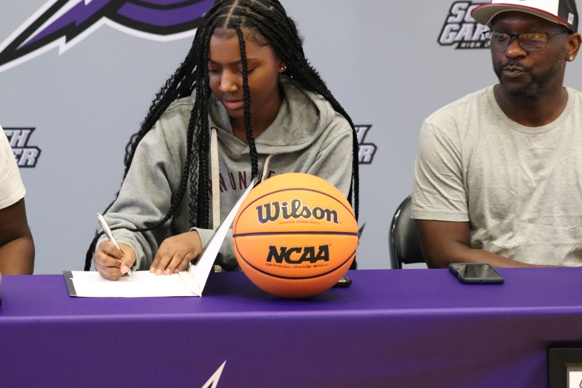 SGHS Athletics tweet media