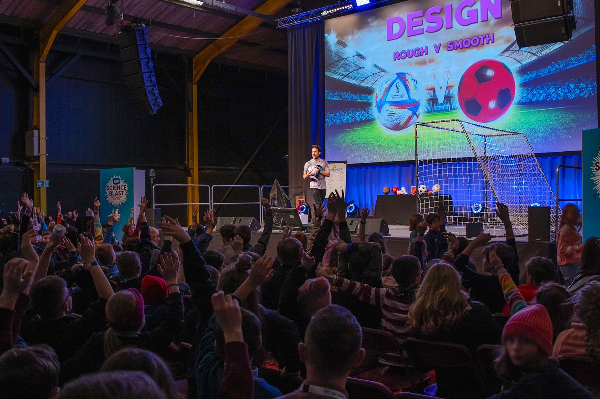 MarkLangtry's tweet image. Can’t wait for @esbscienceblast tomorrow @BelfastICC 💥🧬🤩

Looking forward to seeing all the projects and investigations 🤩

See you on the main stage  #SmashYourGoals #ESBscienceblast 💥⚽️