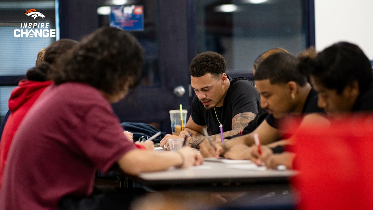 'What's most important with these sessions is having a platform and opportunity for those kids to talk about real-world life issues and be heard on those from adults and even their peers.' @jsimms1119, @BDTRELL support team's @RISEtoWIN program » bit.ly/3mN1QbX