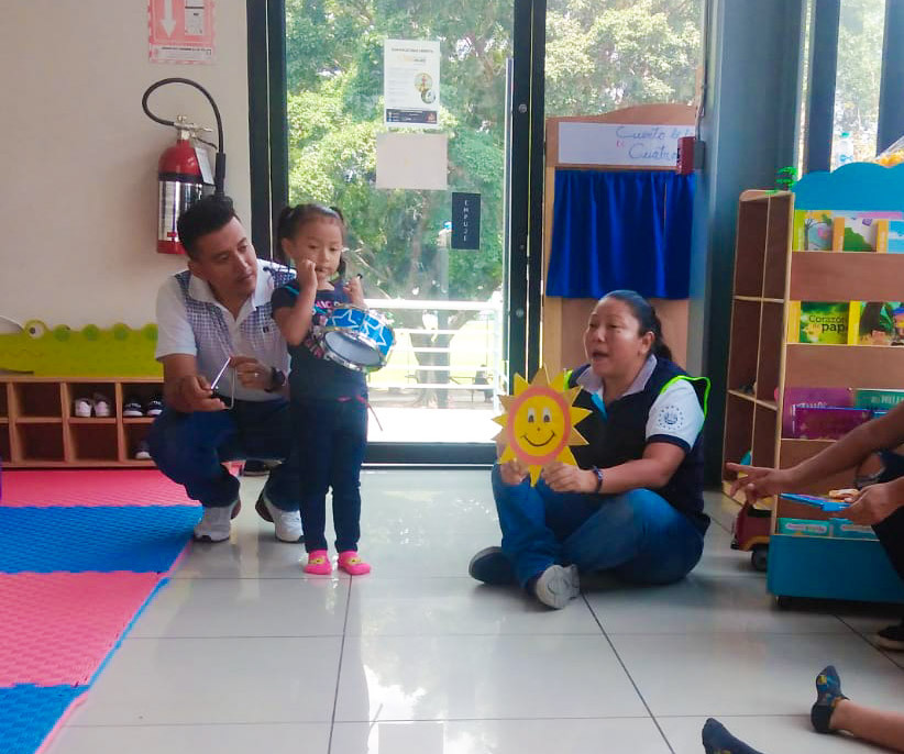 henrygarciame's tweet photo. Las #bebetecas son espacios de estimulación temprana, donde ayudan a los niños a familiarizarse con la lectura, a fortalecer su desarrollo cognitivo y social y a reforzar su aprendizaje.

Gracias por estos espacios a la primera Dama @GRperezalonso y a la #LeyCrecerJuntos https://t.co/352B8hCEjG