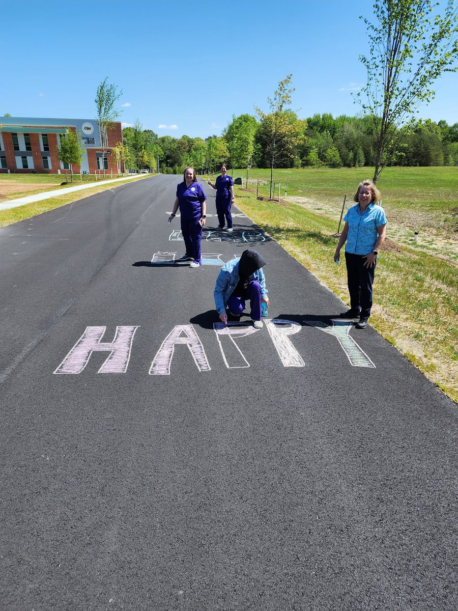 MedicalLabLadyG's tweet image. Join @CSMHawks #MedicalLab students 🧑‍🔬👩‍🔬 in cell-ebrating 🥳 #LabWeek2023 💉🔬🧬🩸🧪🧫🥼

@CSMHeadlines @ASCLS @ASCP_Chicago @SMCPS_MD @calvertnet @CTECharles @pgcps @MedStarHealth @CalvertHealth_