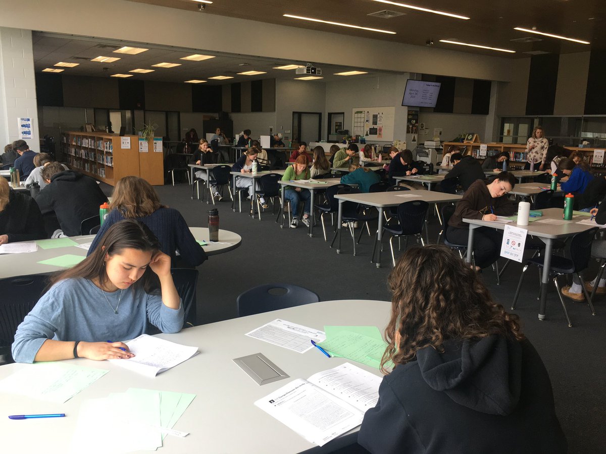 Kate Marlow (she/her) (@mmemarlow) on Twitter photo Round 1 of the #DELF happening <a href="/LimestoneDSB/">Limestone District School Board</a> today!! Over 50 Ss challenging the highest level offered here (B2!) for French-language abilities here at <a href="/KSS_ldsb/">Kingston Secondary School</a> And more writing at another site. Bravo et bonne chance à vous tous et à vous toutes!! 🎉 #LDSBfsl <a href="/SteveHedderson/">Steve Hedderson</a> Round 1 of the #DELF happening <a href="/LimestoneDSB/">Limestone District School Board</a> today!! Over 50 Ss challenging the highest level offered here (B2!) for French-language abilities here at <a href="/KSS_ldsb/">Kingston Secondary School</a> And more writing at another site. Bravo et bonne chance à vous tous et à vous toutes!! 🎉 #LDSBfsl <a href="/SteveHedderson/">Steve Hedderson</a>