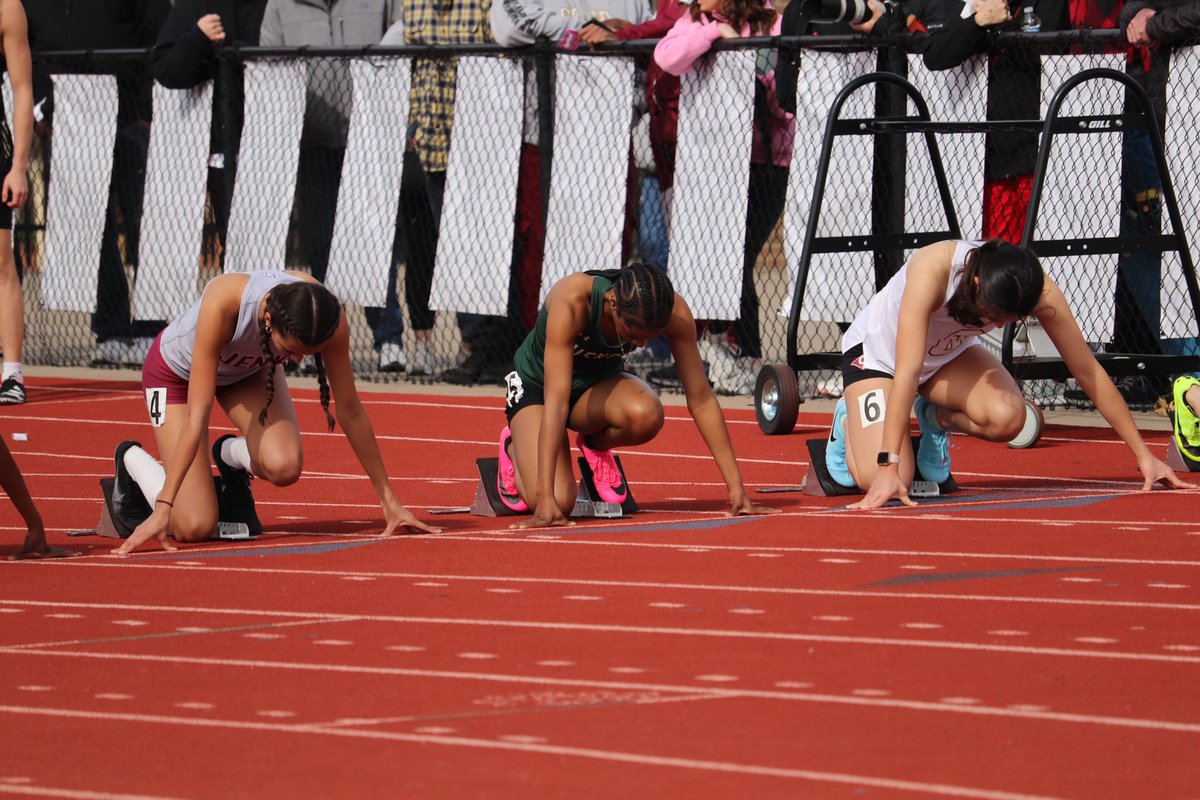 Deriayah Lee tweet media