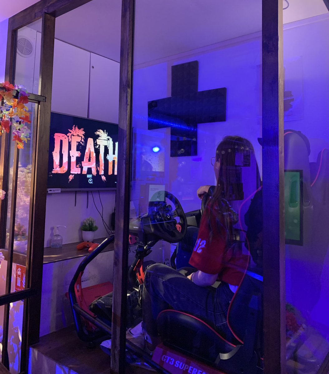 Le Reset (@leresetbar) on Twitter photo Merci à la communauté #DeadIsland et <a href="/PLAION_FR/">PLAION France 🎮</a> d’être venu au Reset Café vendredi dernier pour une soirée spéciale à l’occasion de la sortie du nouveau jeu #DeadIsland2 🦩🧟 Merci à la communauté #DeadIsland et <a href="/PLAION_FR/">PLAION France 🎮</a> d’être venu au Reset Café vendredi dernier pour une soirée spéciale à l’occasion de la sortie du nouveau jeu #DeadIsland2 🦩🧟