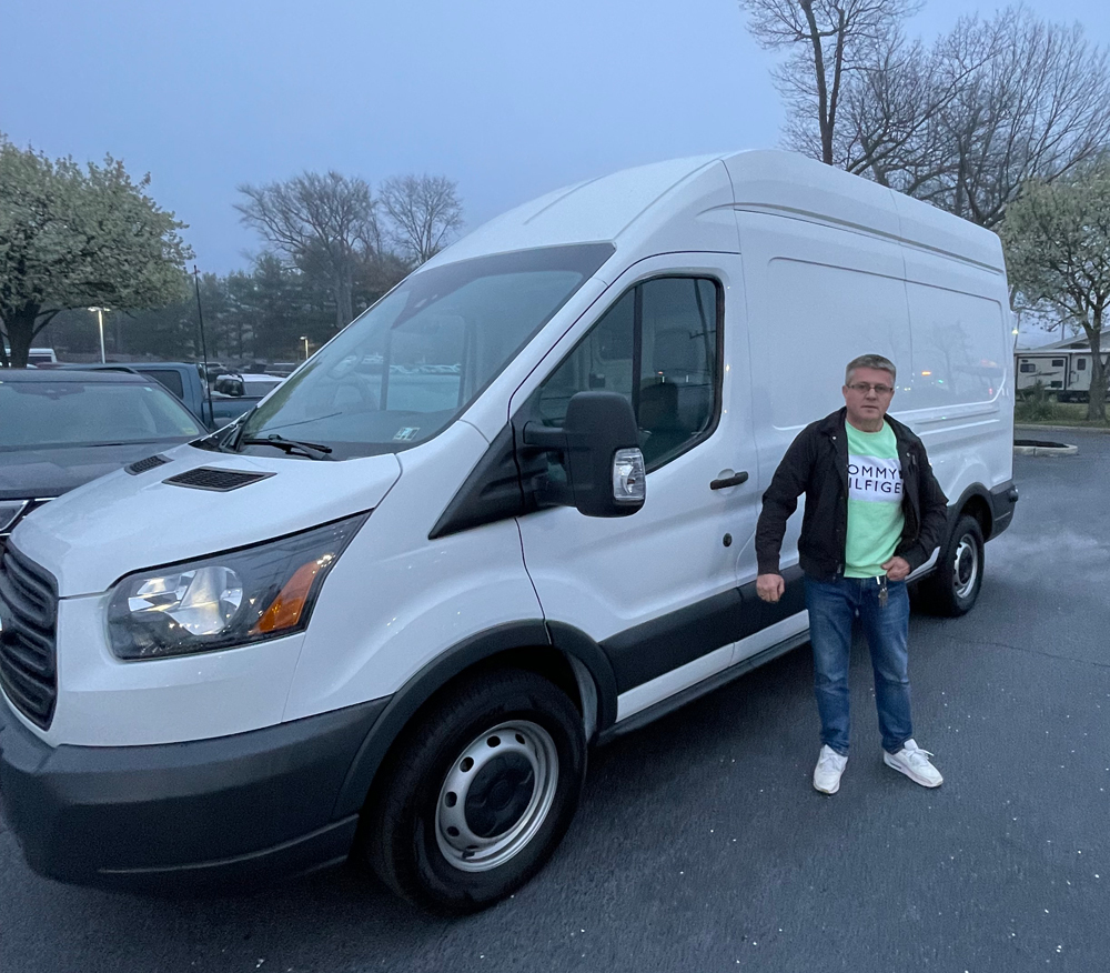 DownsFord's tweet photo. Congratulations Dragan M. on your 2018 Transit T350! wishing you many happy and safe miles!
#JerseyShore #BestDeals #StaffordTownship #OceanCounty #Bricktown #LaceyTownship #LaceyTWP #Lakewood #Manahawkin #Barnegat #TomsRiver #WeWillNotBeUndersold #PriceLeader #NoMSRP https://t.co/KEG8FZqvlG