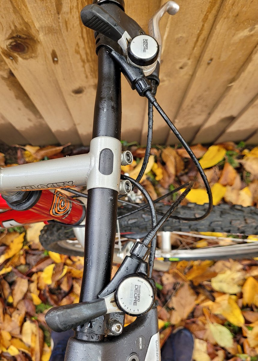 PuffaJones tweet media