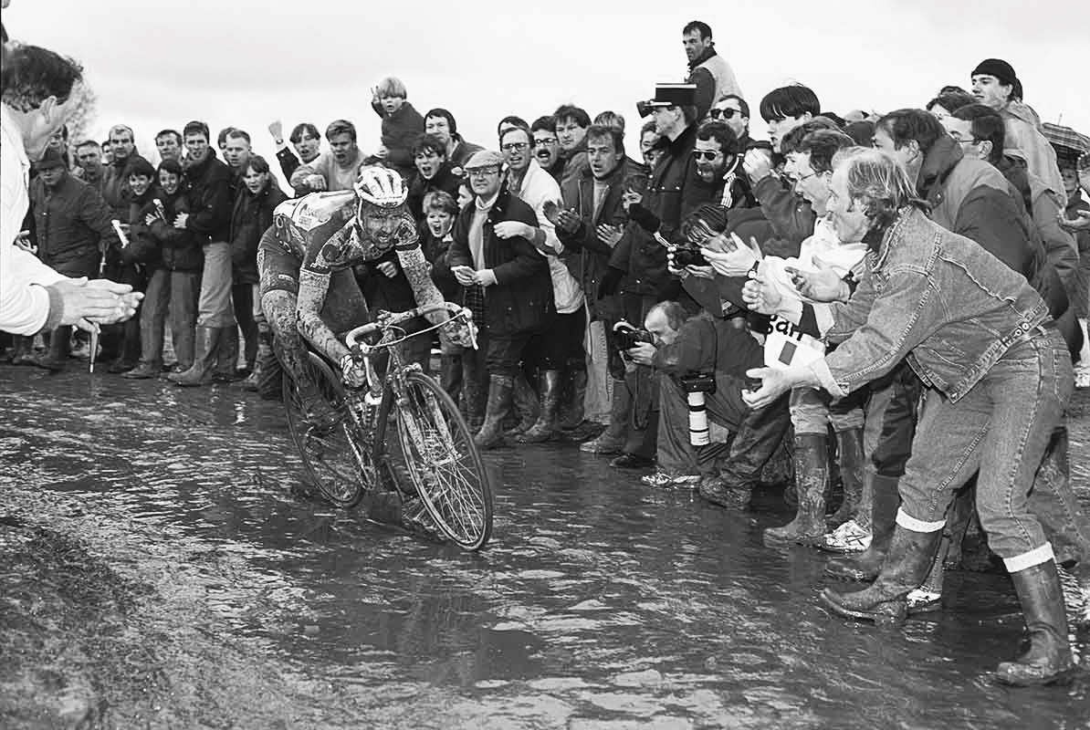 CapoVelo's tweet image. &quot;A Throw of the Dice&quot; Pays Homage to Johan Museeuw and Paris-Roubaix capovelo.com/throw-dice-pay…  #JohanMuseeuw @johanmuseeuw
#ParisRoubaix #SpringClassics #CyclingMonuments #CobbledClassics